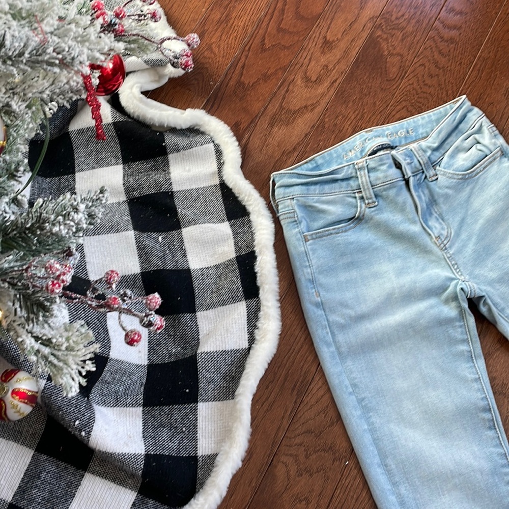 American Eagle Skinny Jegging size 00 short